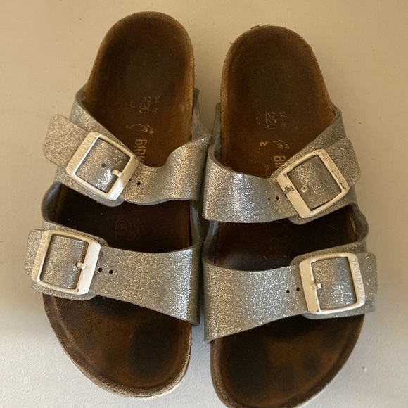 Birkenstock  Soft Footbed silver white Metallic Leather Sandals 34/ 4 - Picture 2 of 5
